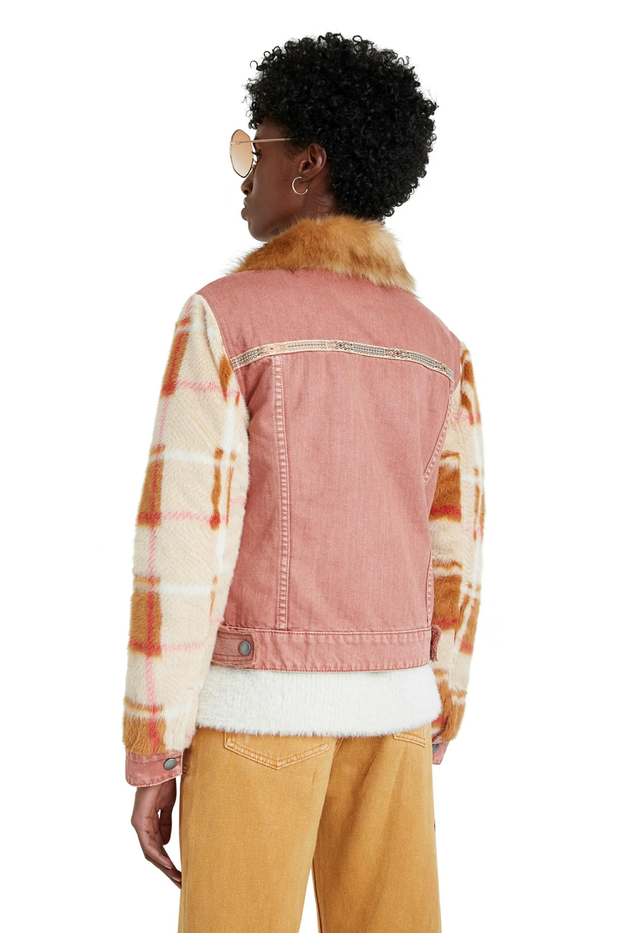 Checkis Pink Denim Jacket Checked Sleeves Faux Fur Collar Desigual Style 20WWEN03