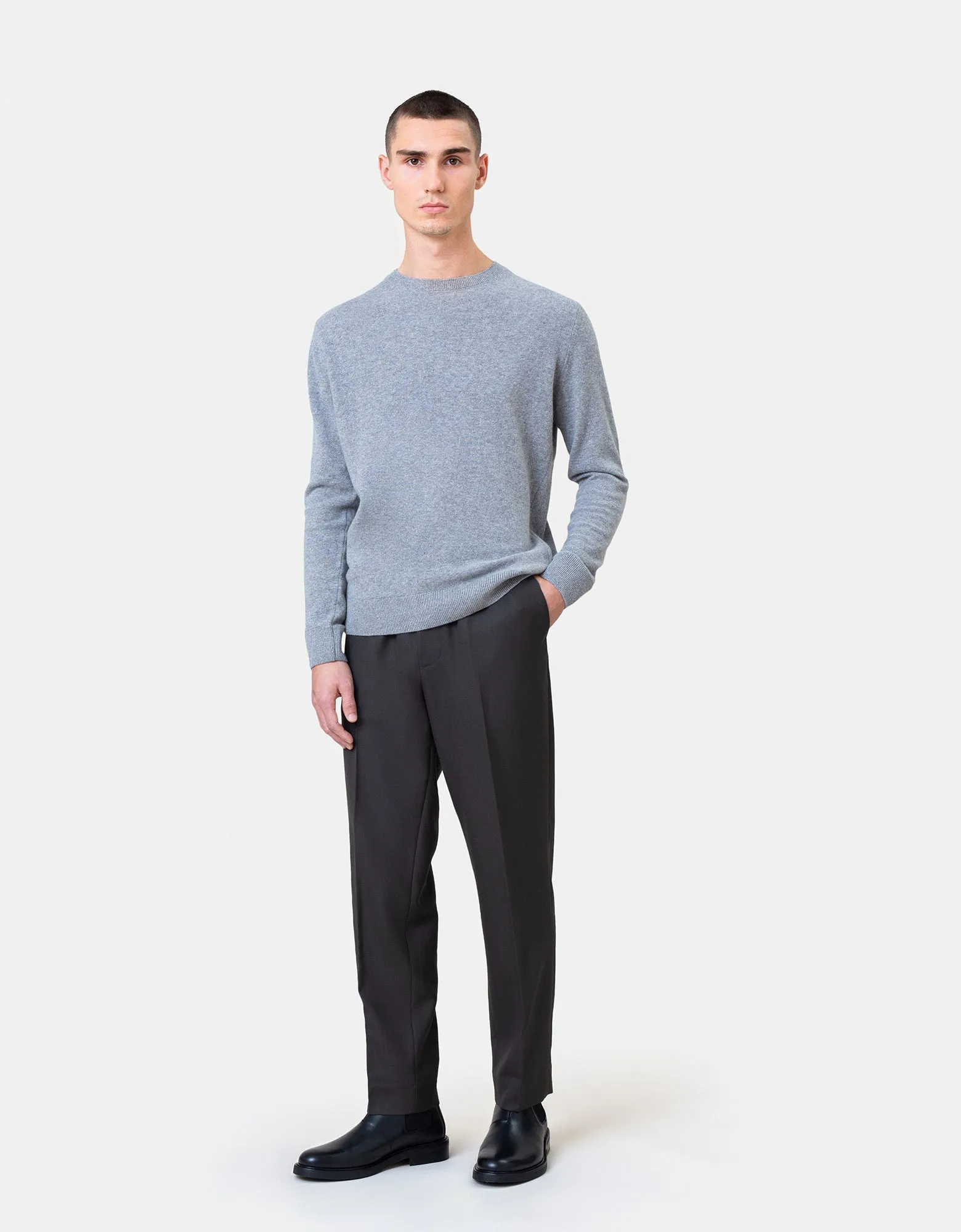 Light Merino Wool Crew - Lava Grey