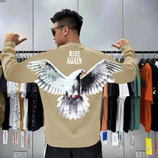 Pigeon Printed Sleeve Sweatshirt – Winter Comfort & Style!