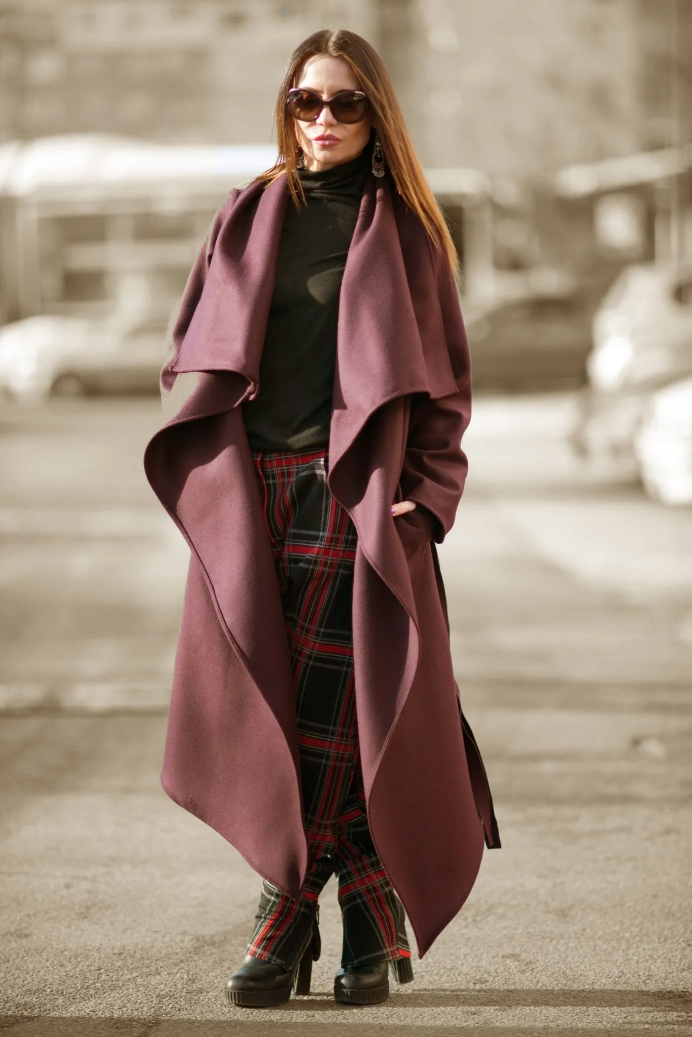 VICTORIA Dark Red Coat